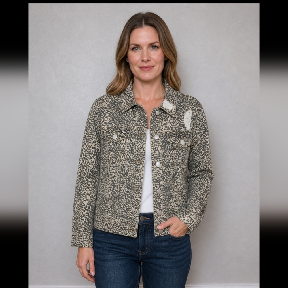 ASHLEY MASON Distressed Leopard Button Jean Jacket